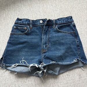 Abercrombie and Fitch mom shorts